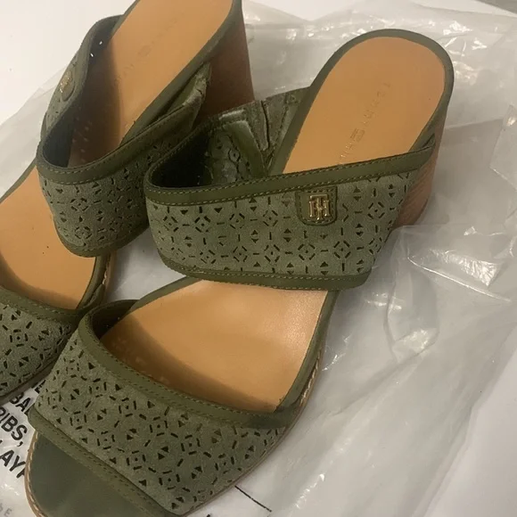 Tommy Hilfiger Sandal Heel - Picture 4 of 6